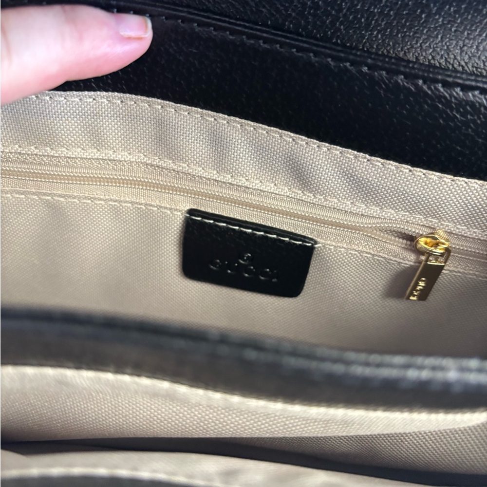Designer INSPIRED Beige and Black Crossbody Bag with Red and Green Stripe - Picture 3 of 4